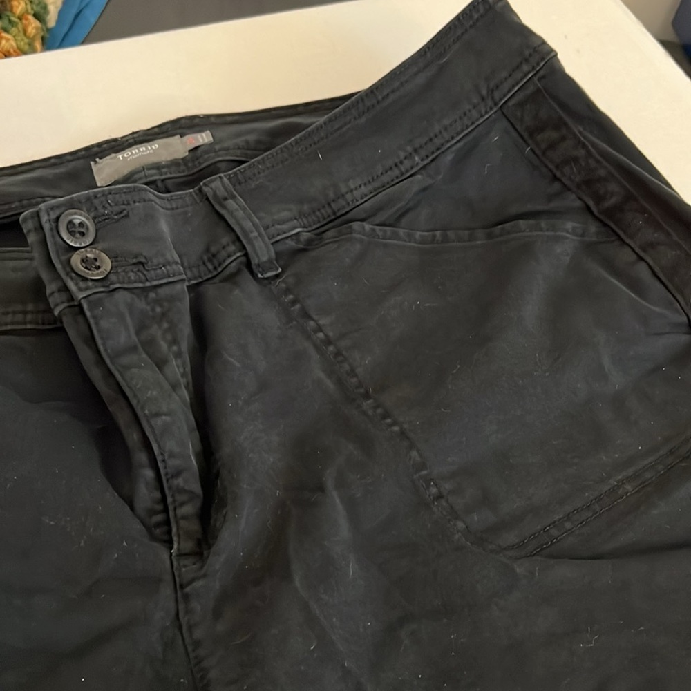 Torrid. Shorts. Color black size 24. Used like new condition. - Picture 4 of 9